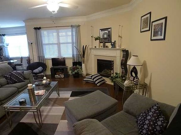 Family room with Gas Fireplace