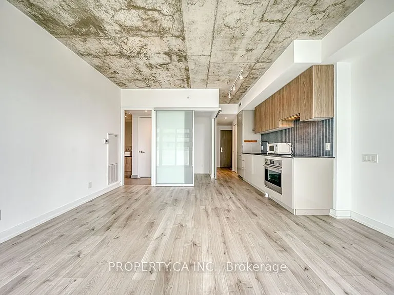 161 Roehampton Ave #3205 — Photo 15