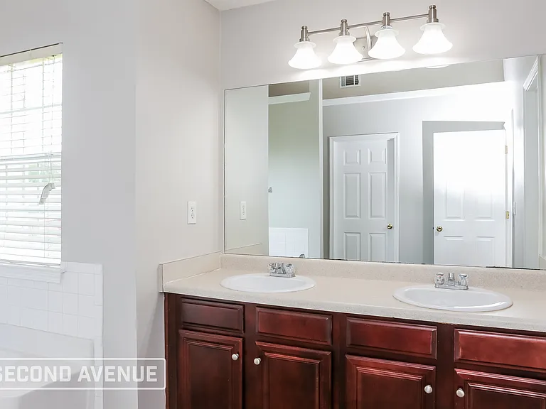 4345 Estate St — Photo 15