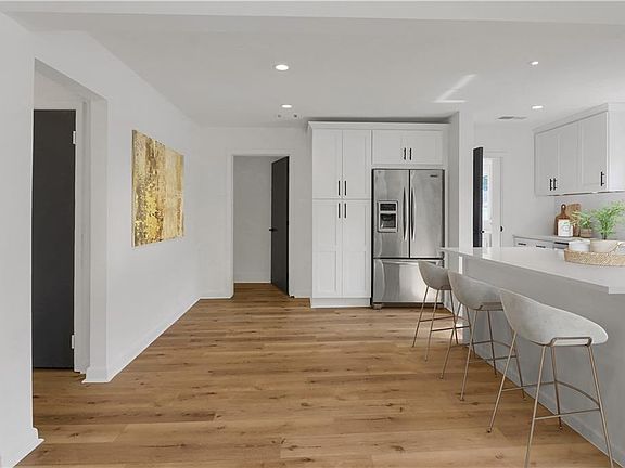 4th image of 776 Norwood Rd SE