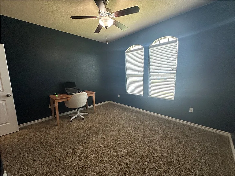 1016 Santa Catalina St — Photo 29