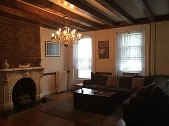 Rented by Level Group