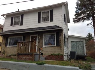 1147 Fruit Ave, Farrell, PA