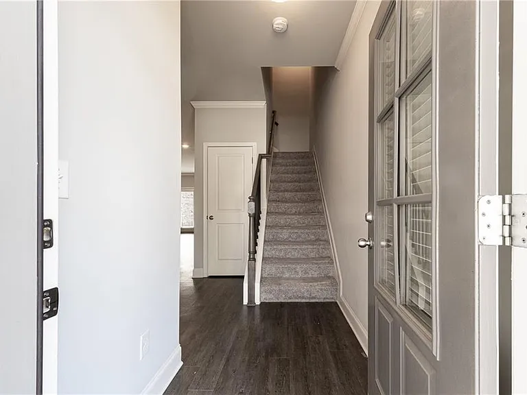 2414 Morgan Place Dr — Photo 4