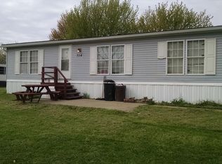 714 Bass Run Ln, Hamlin, NY 14464