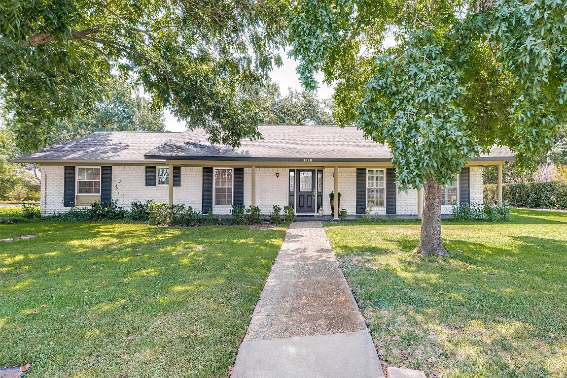 3530 Brookhaven Club Dr