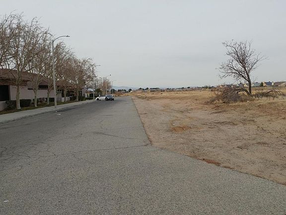 3rd image of Ave K12 Vic 27th Stw
