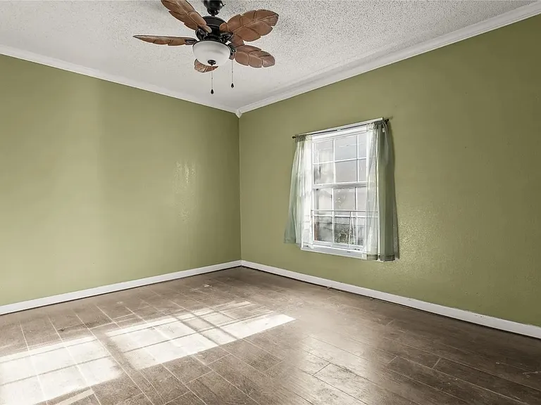 1820 Live Oak Ave — Photo 6