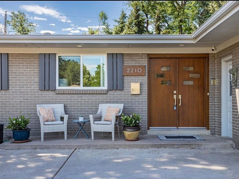 1st image of 2210 E Columbia Pl