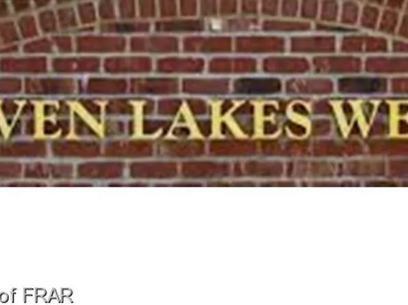 126 Parkwood Ct, West End, NC 27376