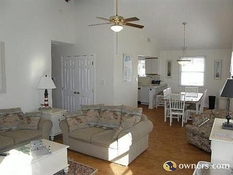 2nd image of 1848 Asbury Ave