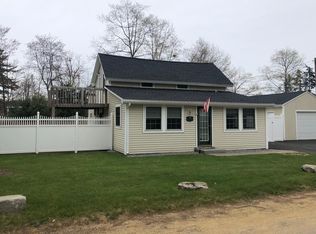 12 Hill Rd, Tilton, NH 03276