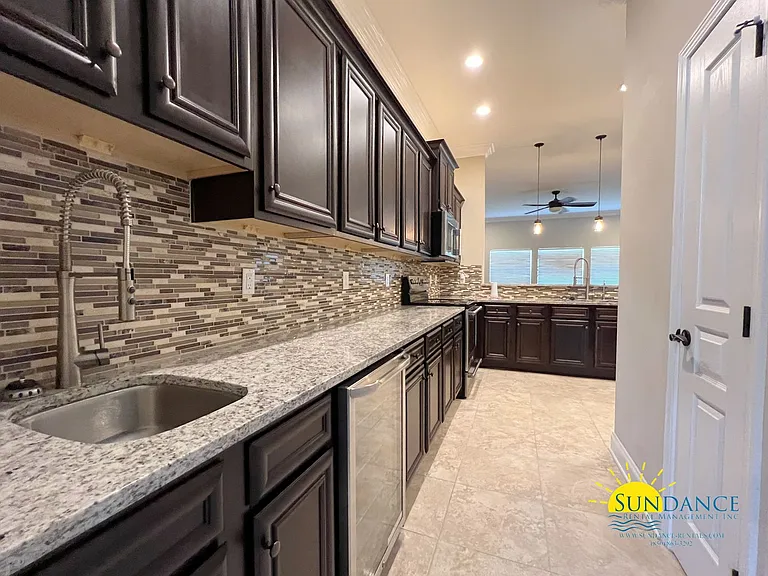 715 Bob Sikes Blvd — Photo 7