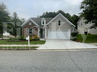 3 Grier Ln, Newnan, GA 30263