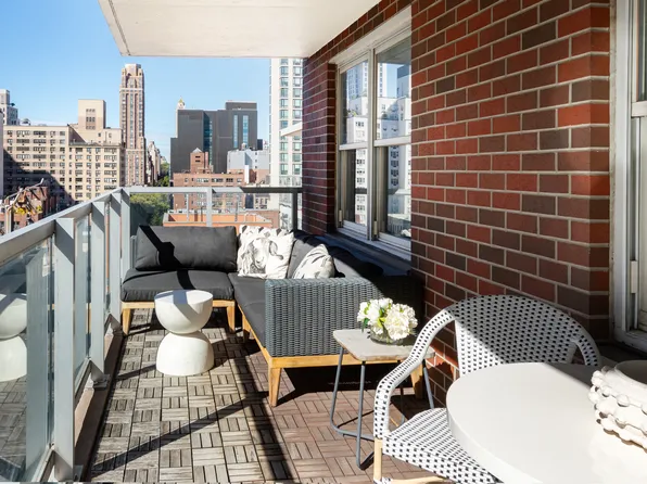 363 East 76th Street image 7 of 10