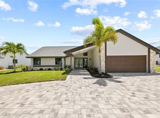5413 Skyline Blvd, Cape Coral, FL 33914