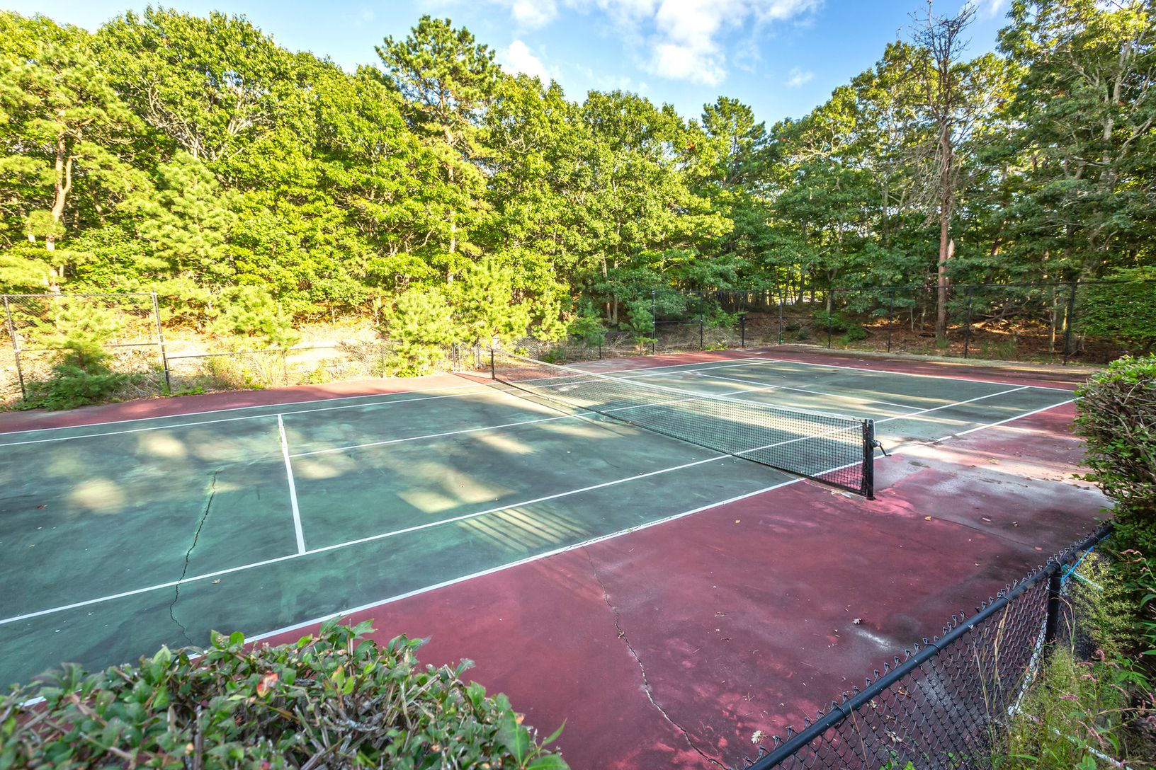  ALL WEATHER TENNIS COURT