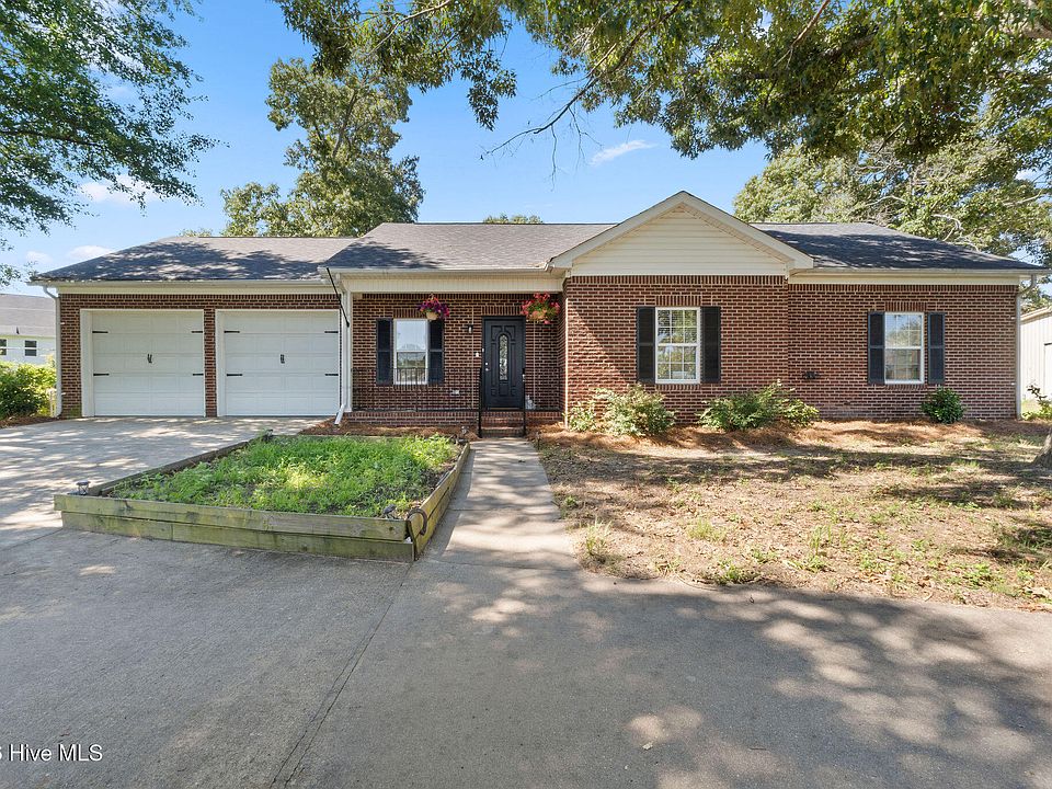 1st image of 340 Taylor Circle