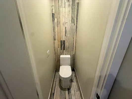 Bathroom, photo 2