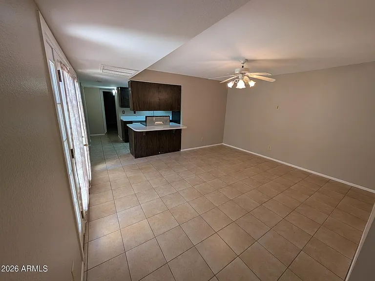 4814 S Birch St — Photo 7