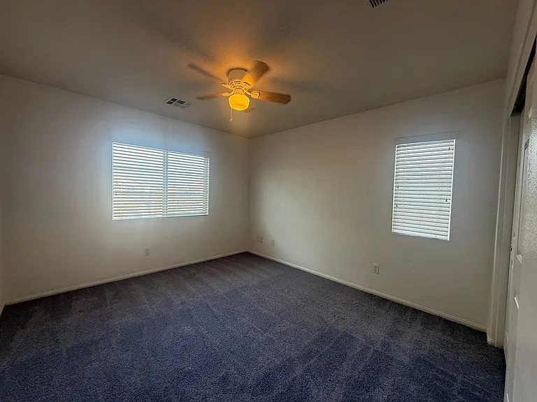 4957 Harold St — Photo 23
