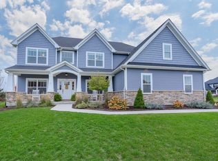 385 Bloomfield Cir E, Oswego, IL 60543