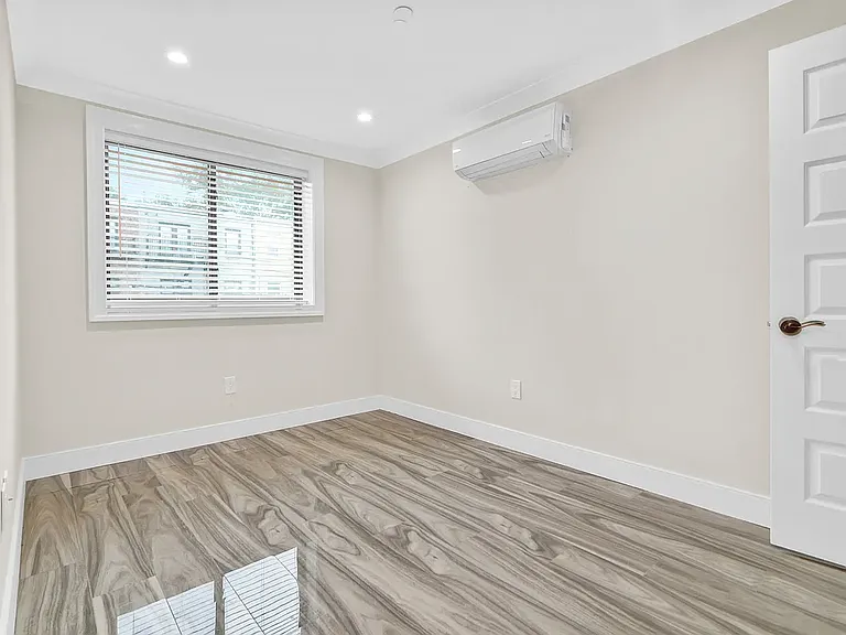 25-88 49th St #3A — Photo 3