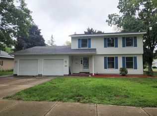 3171 Rockland Rd, Muskegon, MI 49441