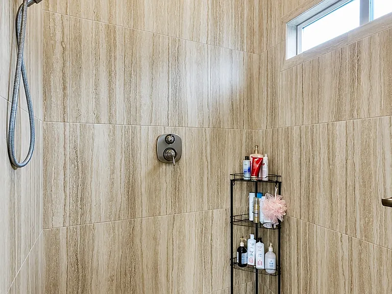 7649 Granite Dr — Photo 20