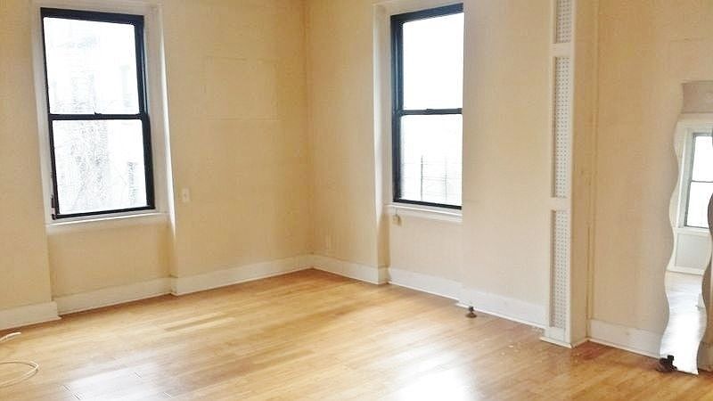 1st image of 2168 35th St APT 4H
