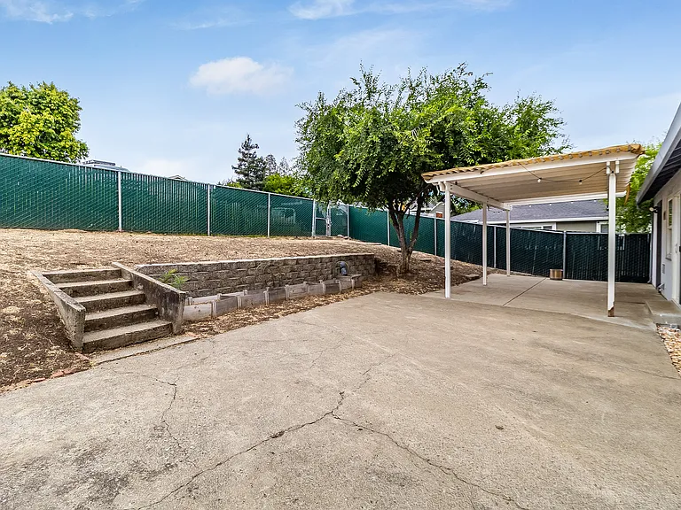 4060 Clayton Rd — Photo 36