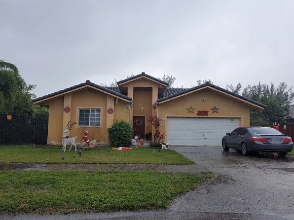8670 SW 199 S, Miami, FL 33189