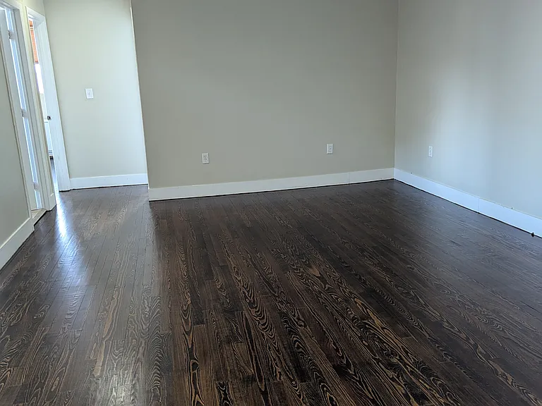 300 Elmira St #3 — Photo 12