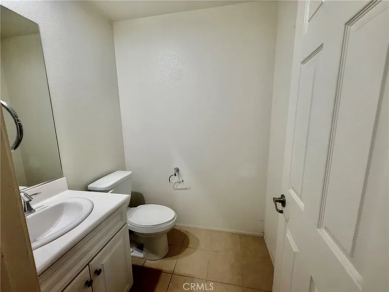 6 Quinn Way — Photo 5