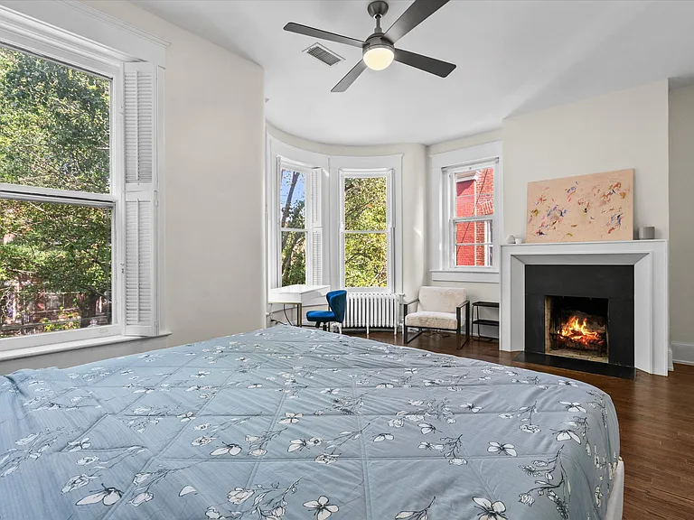 1754 Park Rd NW — Photo 11
