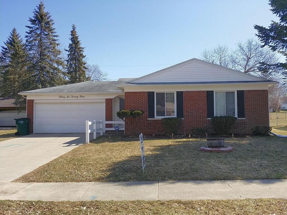 1st image of 3623 Seaway Dr
