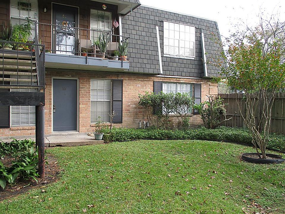 1st image of 9015 Gaylord Dr APT 55