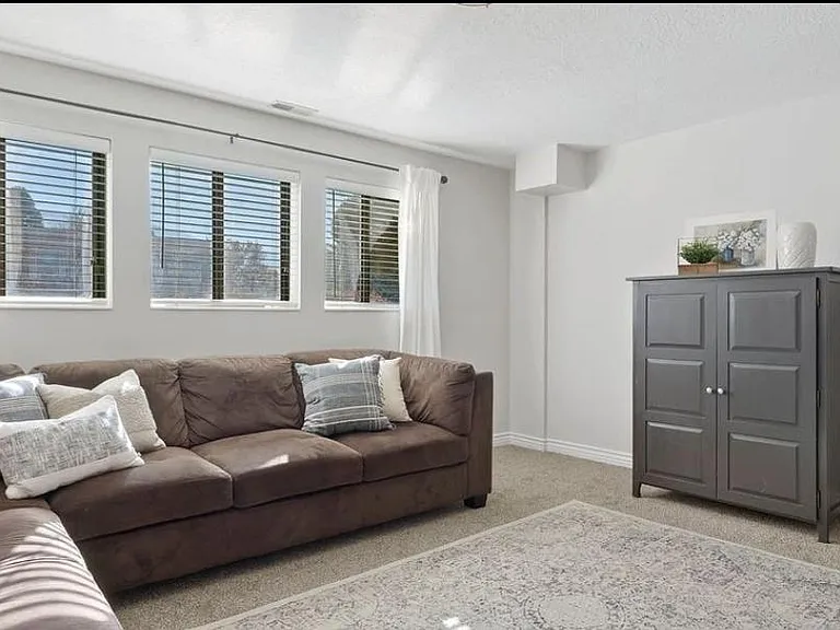 5655 Village Way — Photo 12