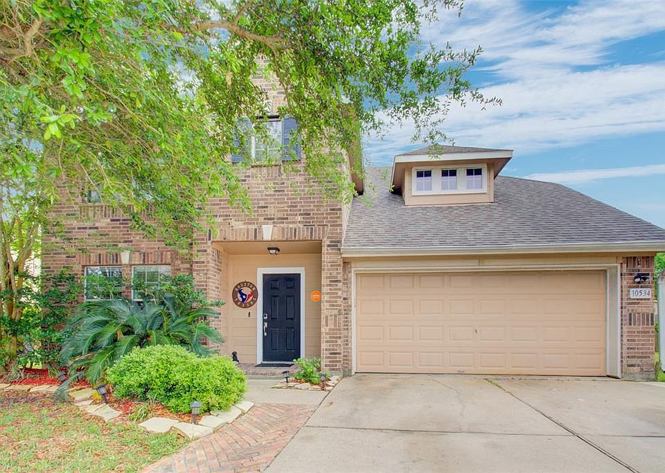 1st image of 10534 Lauren Creek Dr