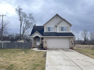 3010 Wilton Pl, Flint, MI 48506