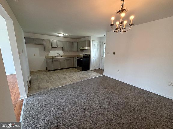5th image of 3440 Gregway Dr