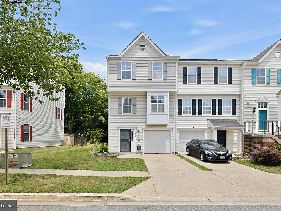 1518 Deep Gorge Ct
