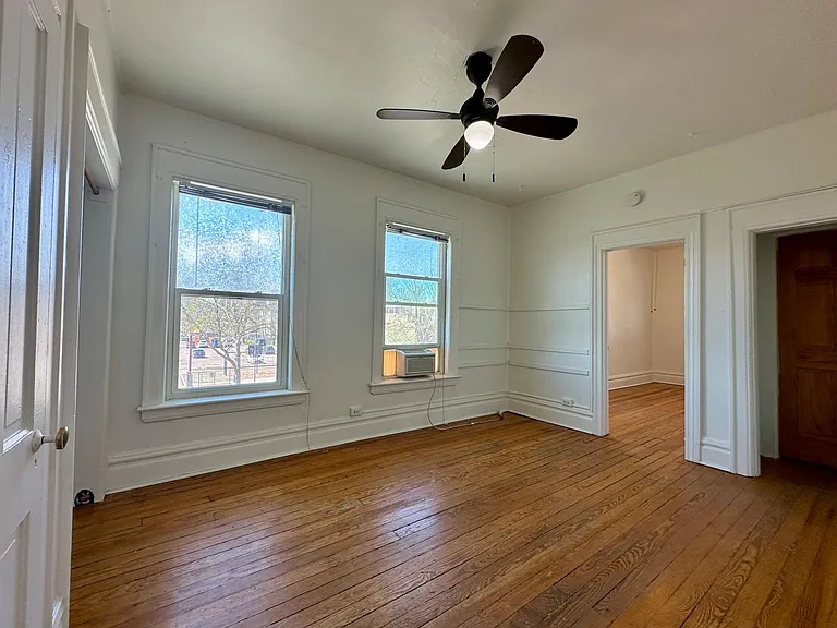 1638 N High St #3 — Photo 10