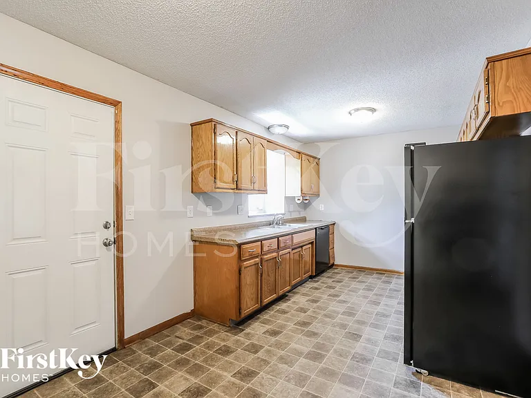 211 Apple Blossom Ln — Photo 5