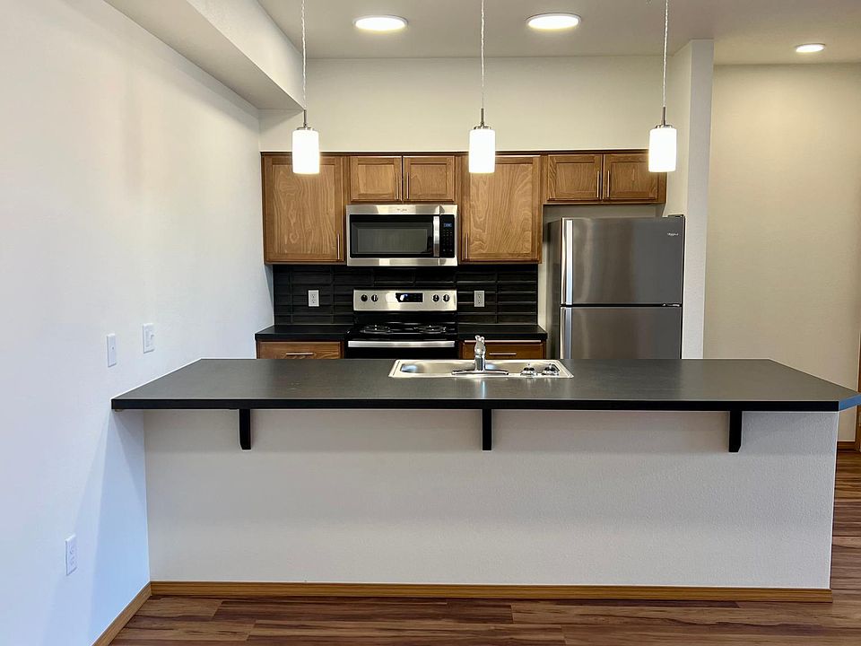 1st image of 4255 E Poleline Ave #108