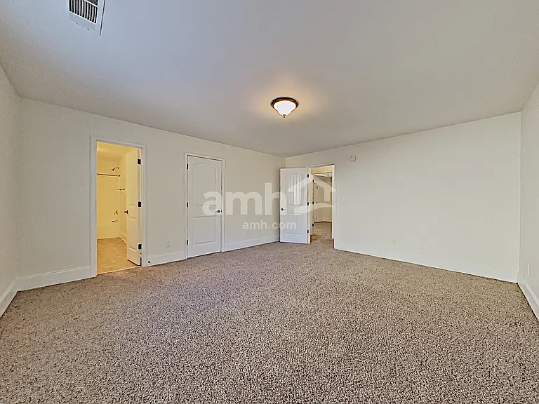 308 Meeting St — Photo 17