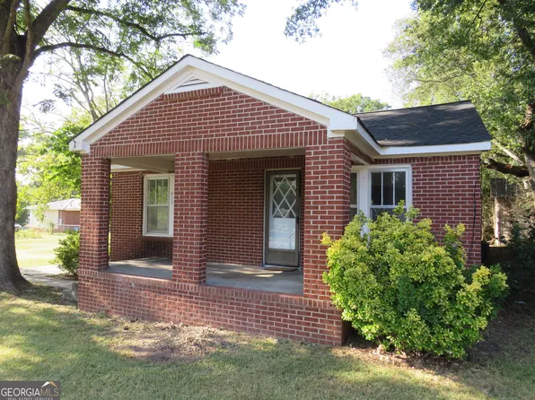 412 W Fairmount Ave, Cedartown, GA 30125