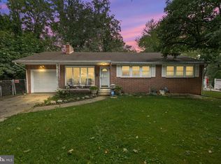 27 Glen Stewart Dr, Ewing, NJ 08618