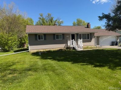 5095 Raymond Ave, Burton, MI, 48509