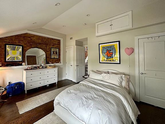 5th image of 174 Bay 29 St #2